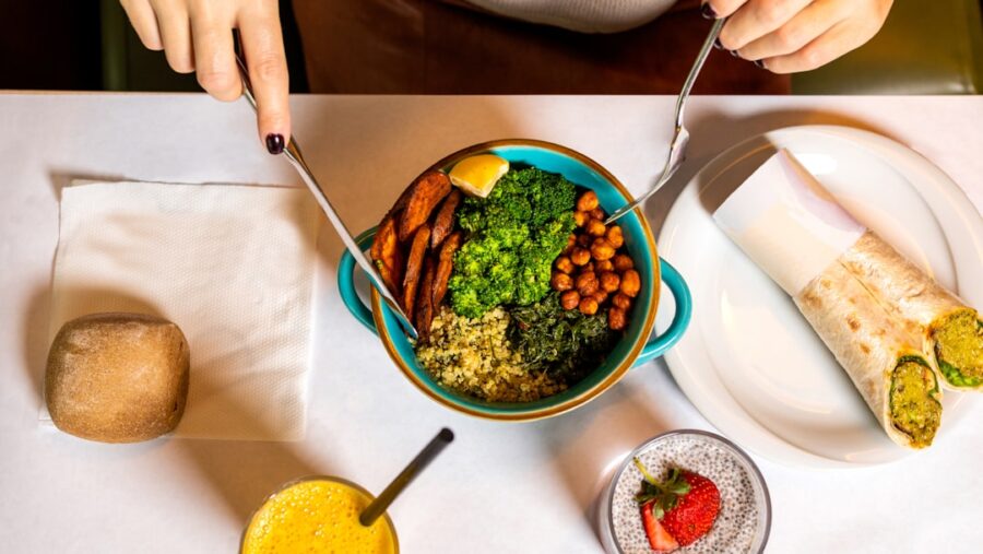 Boost Your NAD+ Naturally: Lifestyle Tips That Work (Evidence-Based Guide)